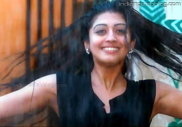 Pranitha Subhash Kannada Hot Photos Whistle 3 Hd Caps Indiancelebblog