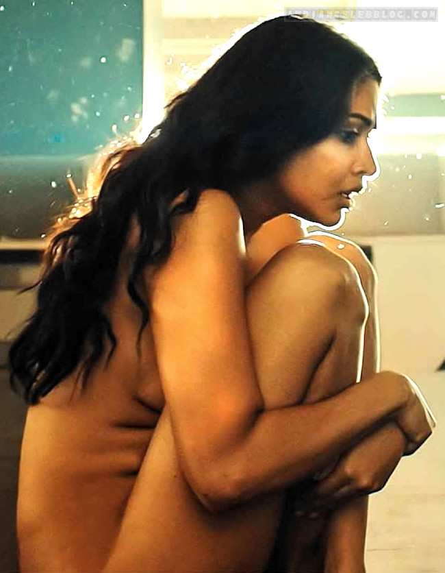 Amala Paul Aadai Tamil Movie Hot Topless Hd Stills Indiancelebblog