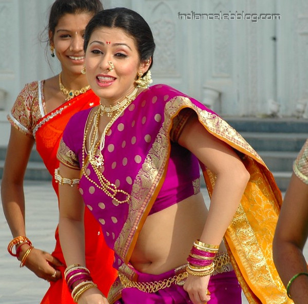 Sada Mythri Telugu Movie I17 Hot Saree Navel Hd Photo 