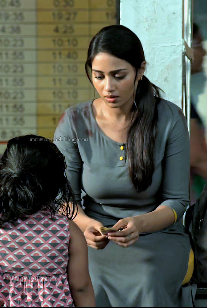 Nivetha pethuraj telugu bloody mary 17 hot busty hd caps