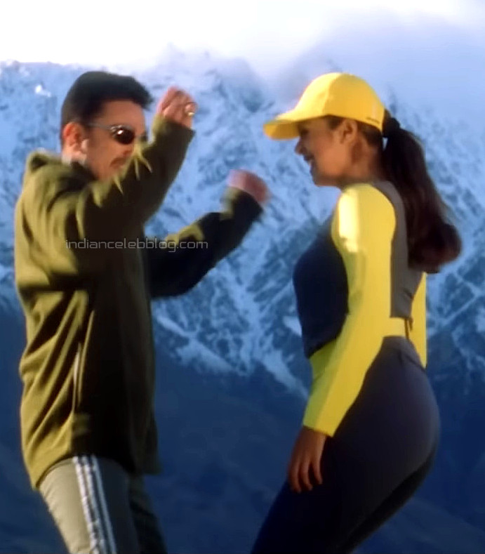 Thenuli Jyothika tamil movie thenali 13 hot legs hd stills – indiancelebblog